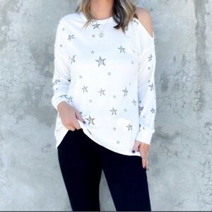 Blue B starry cold shoulder top in size medium